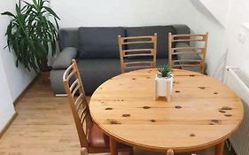 Huge Bbq Garden 2, Spacious Flat, Ac, Free Parking 2